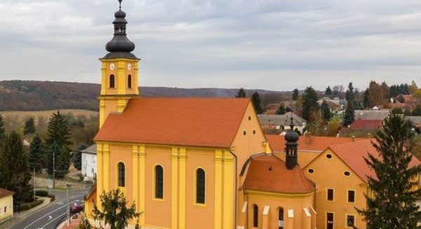 ANDOCSI NAGYBOLDOGASSZONY BAZILIKA